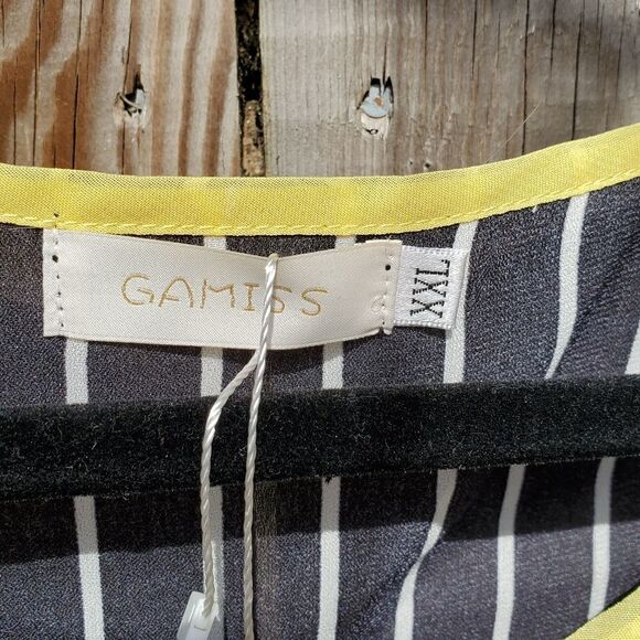 Tank Top   - Picture 7 of 7